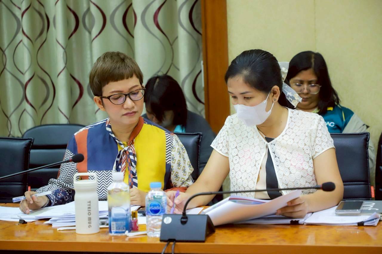 title - ประชุมคณะทำงานจัดทำร่างตัวชี้วัดการประเมินผลการดำเนินงานกองทุนการปฏิรูปที่ดินเพื่อเกษตรกรรม ประจำปีบัญชี 2569
